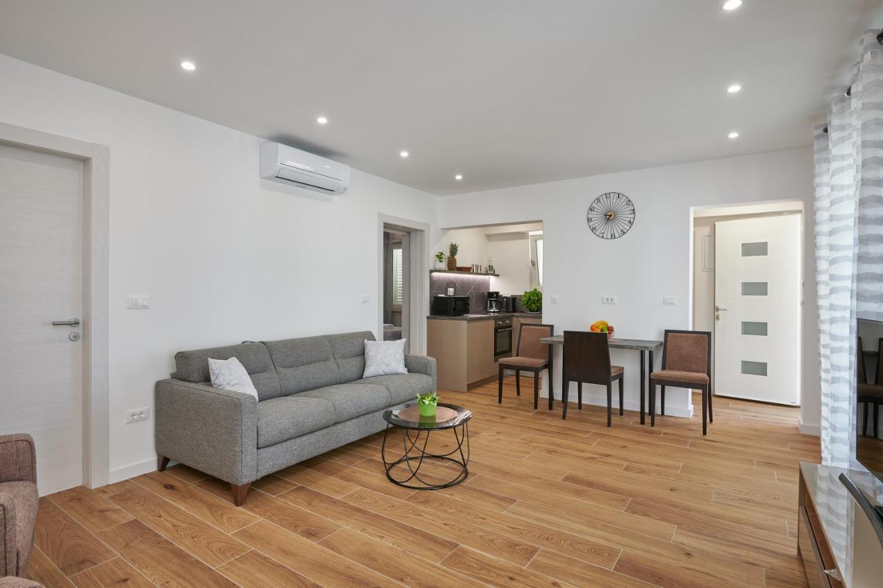 Newly Renovated Apt. Near To Entrance To Old Town ドゥブロブニク エクステリア 写真